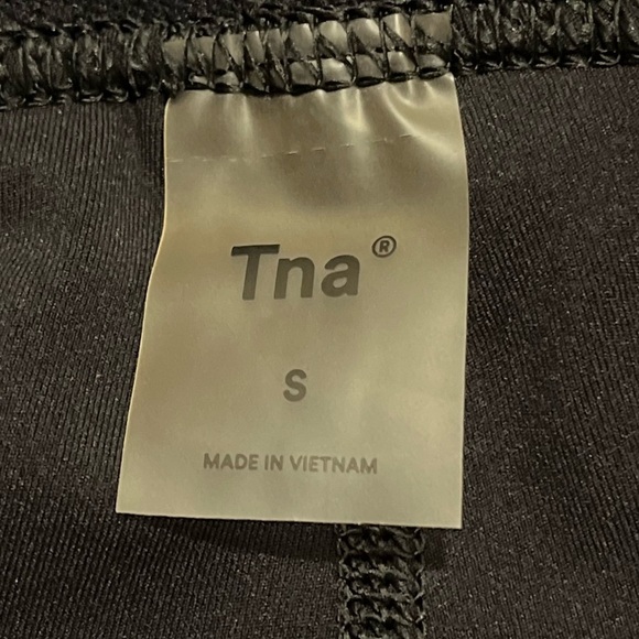 TNA Pleated Mini Tennis Skort - Picture 2 of 6